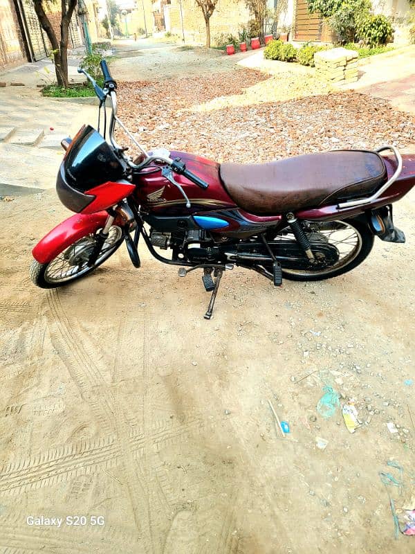 Honda prider good condition original 6