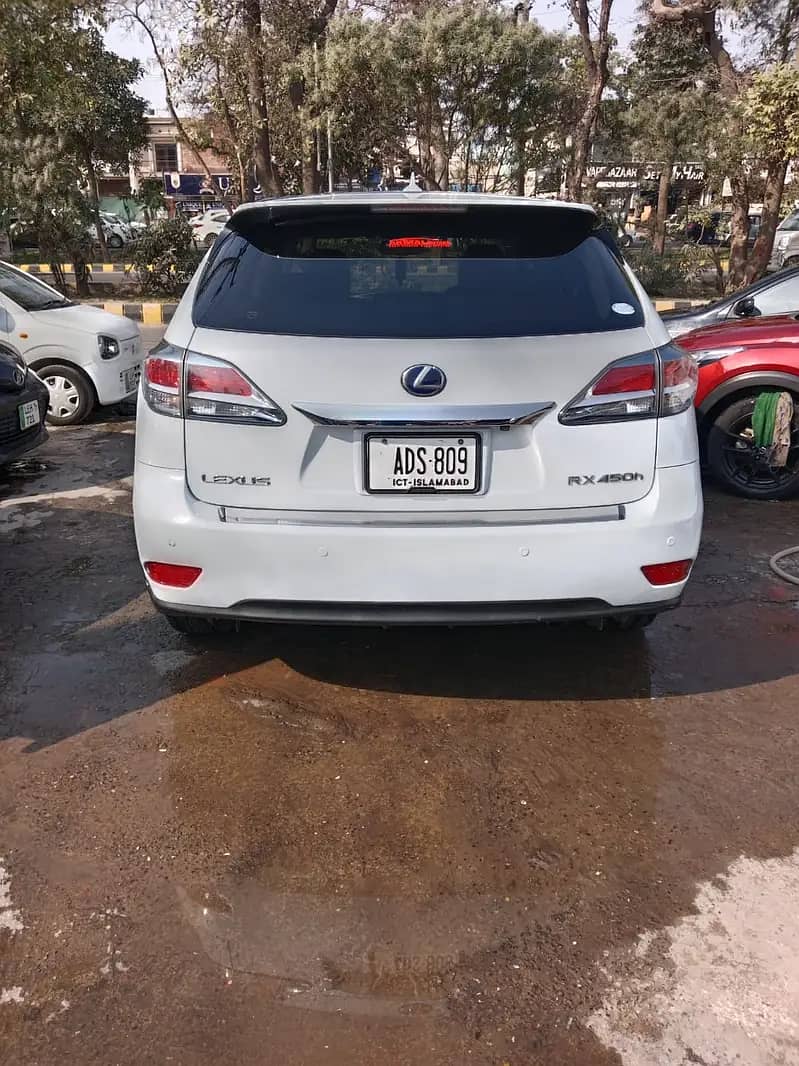 Lexus RX Series 450 H 2012 12