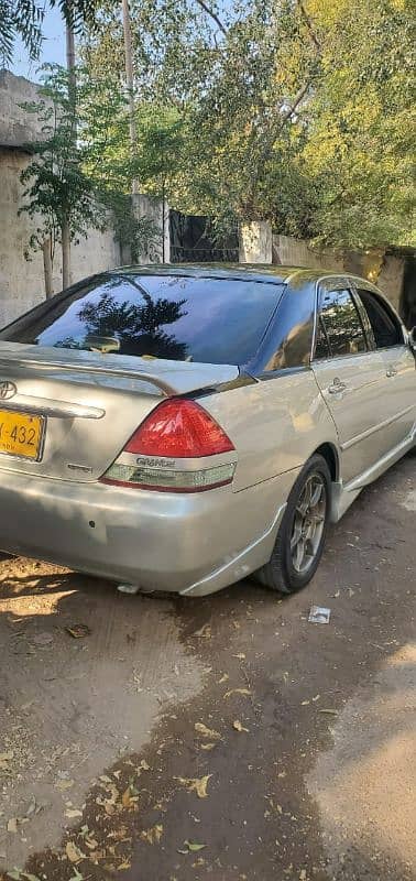 Toyota Mark II 2003 (35th anniversary edition) 6