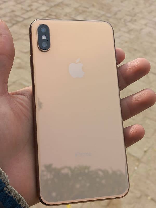 i phone xs max PTA APPROVED One Hand use mobail 83 bettery health 3