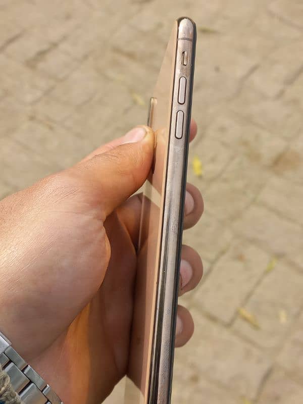 i phone xs max PTA APPROVED One Hand use mobail 83 bettery health 5