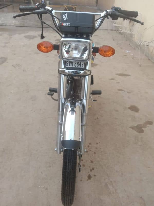 Honda 125 6