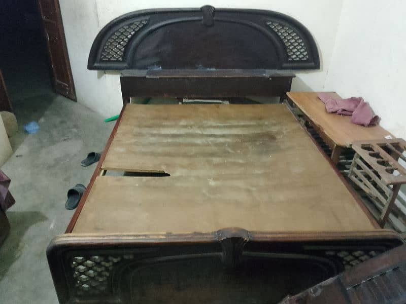 wodden bed sale only bed condition 6/10 0