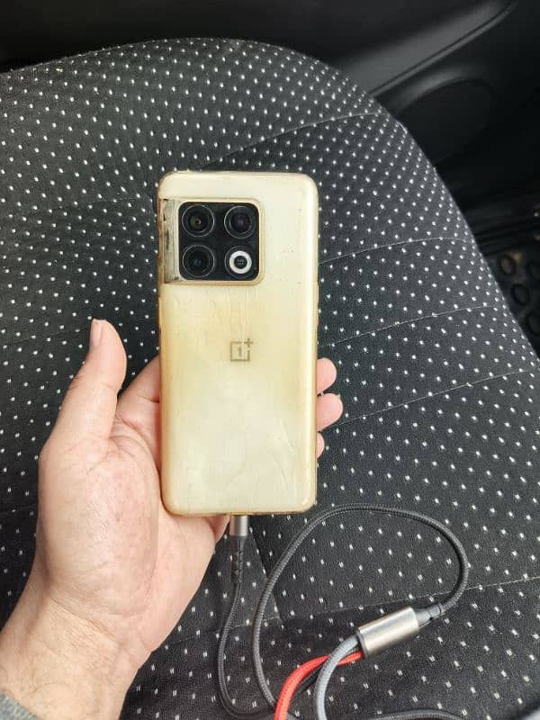 One plus 10 pro panda edition 2