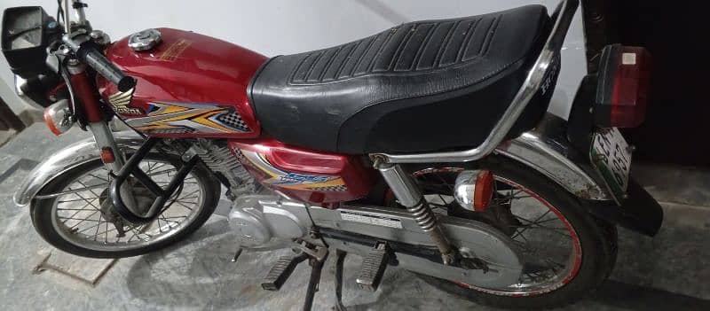 Honda cg 125 urgent sale 6