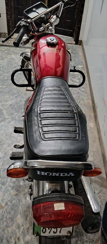 Honda cg 125 urgent sale 7