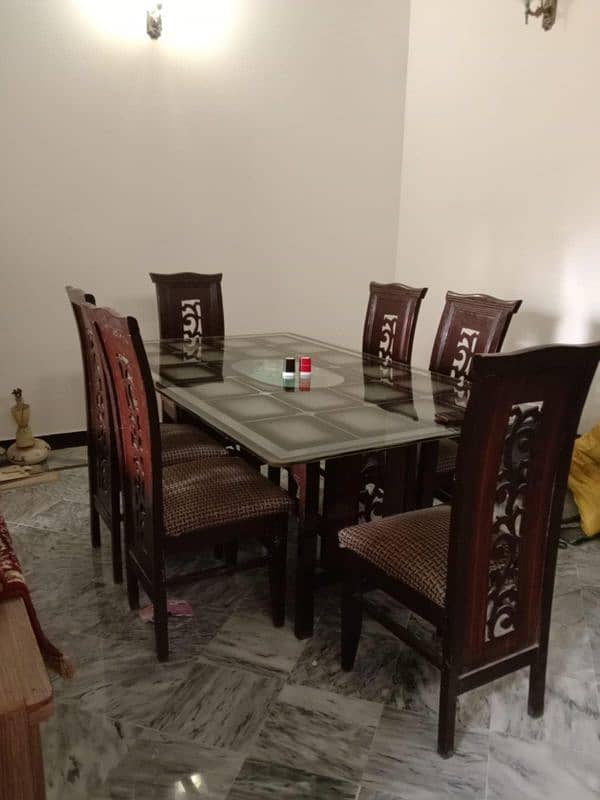 Dining table with chairs 0