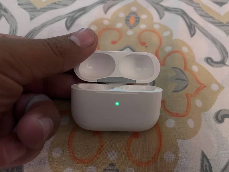 Apple AirPods Pro 2 at very reasonable price 5