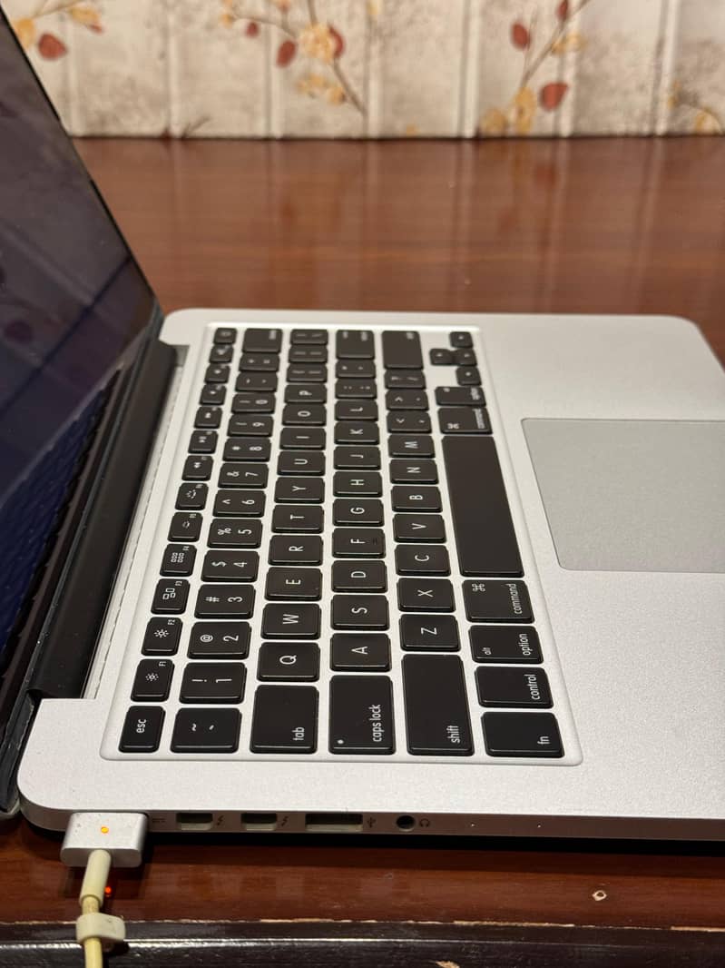 MacBook Pro 2015 Retina (03226682445) 7