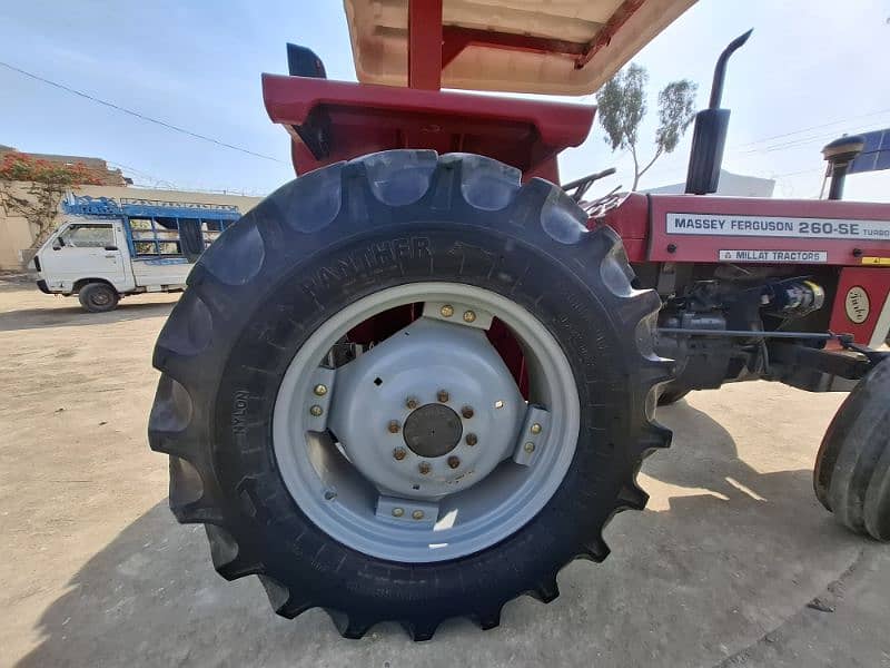 Tractor Messey Ferguson 260-SE Turbo 2