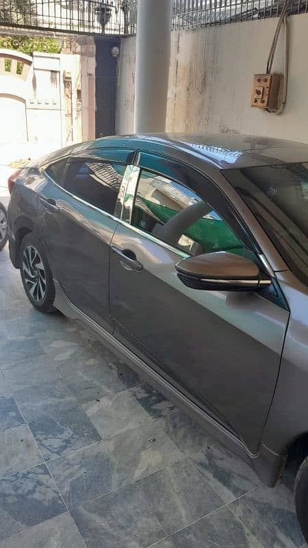 Honda Civic VTi Oriel Prosmatec 2017 1