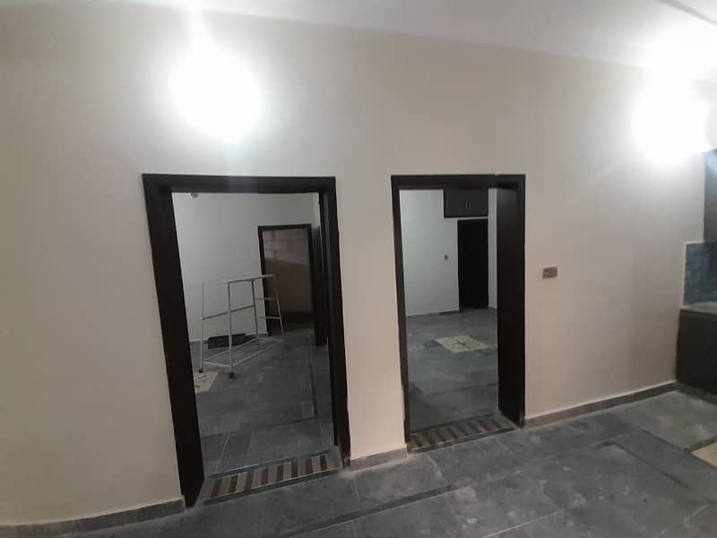 Single Storey 4 Marla House For Sale In Lalazar2 Dhamyal Road. 7