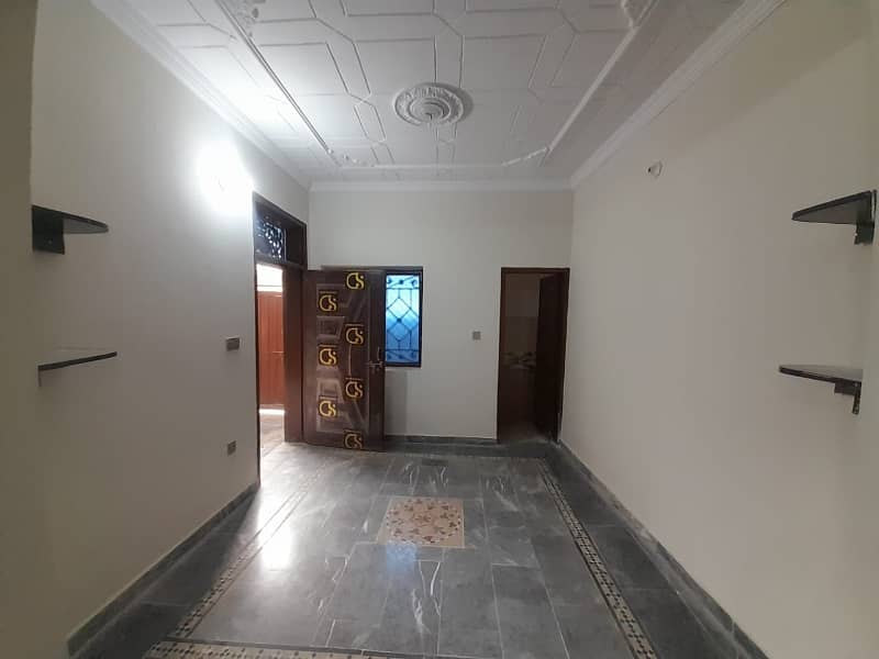 Single Storey 4 Marla House For Sale In Lalazar2 Dhamyal Road. 8