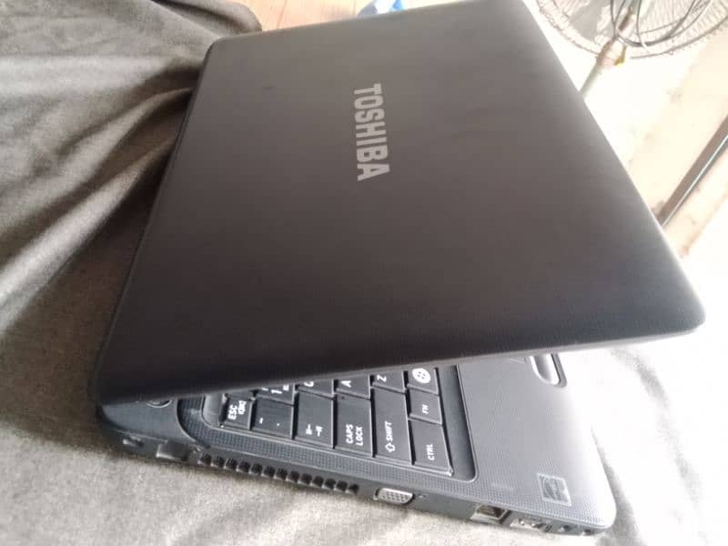 Toshiba Laptop For Sale urgent 1