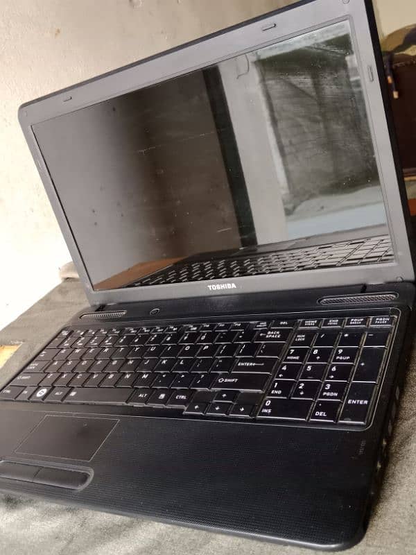 Toshiba Laptop For Sale urgent 3