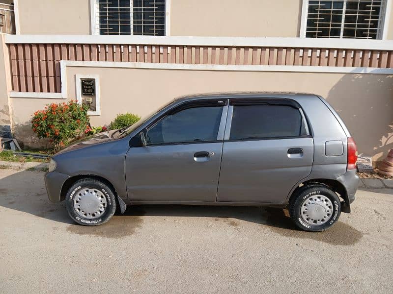 Suzuki Alto 2011 1