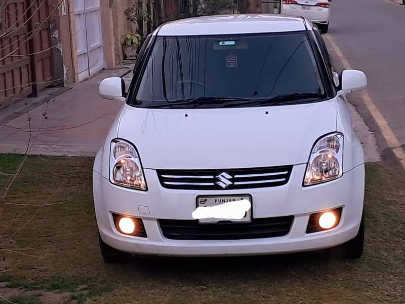 Suzuki Swift 1.3 Automatic with Navigation 7