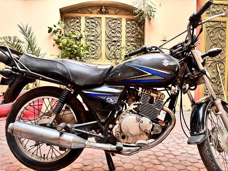 Suzuki Gs150 For Sale in best price 3