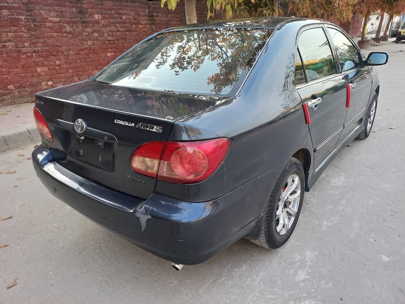 Toyota Corolla Altis 2005 11