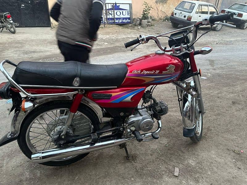 Honda CD 70 5