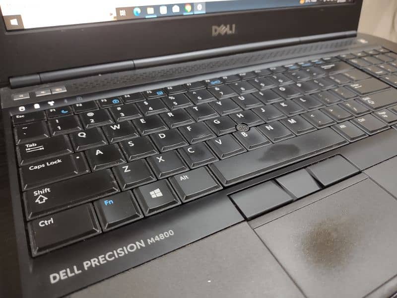 Dell M4800 2