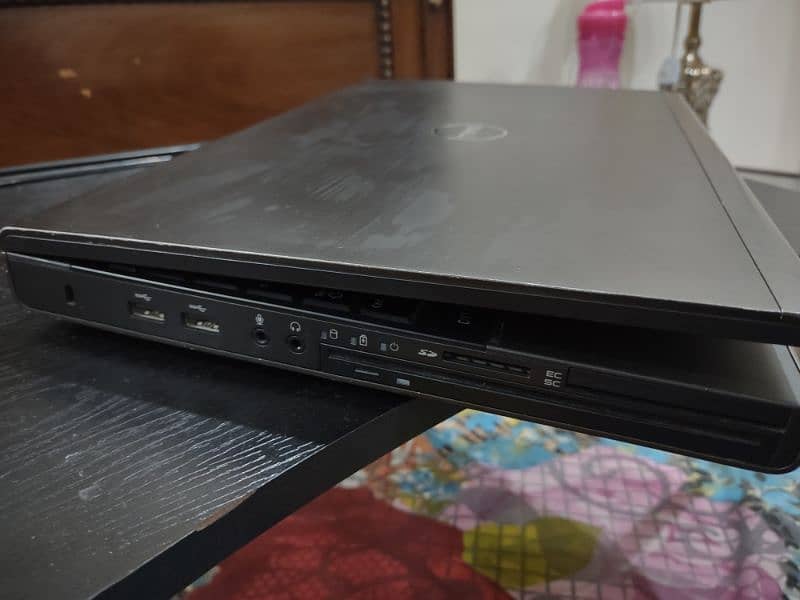 Dell M4800 3