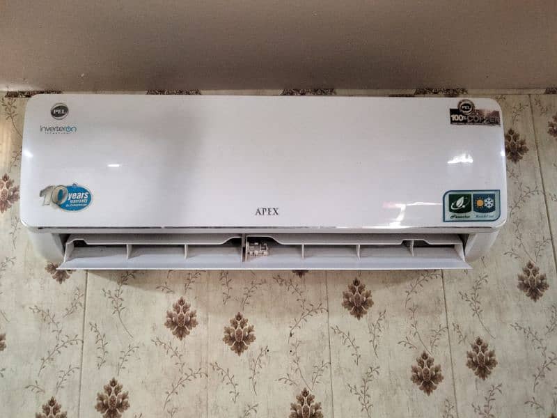 pel DC Inverter 1 ton for sell genuine just like new 0