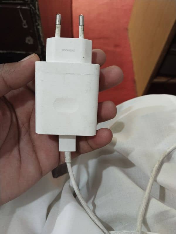 Opoo reno 12 F original Charger 0