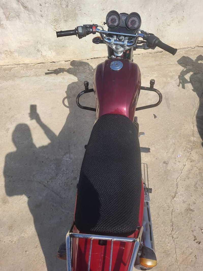 Yamaha YB 125Z 2018 6