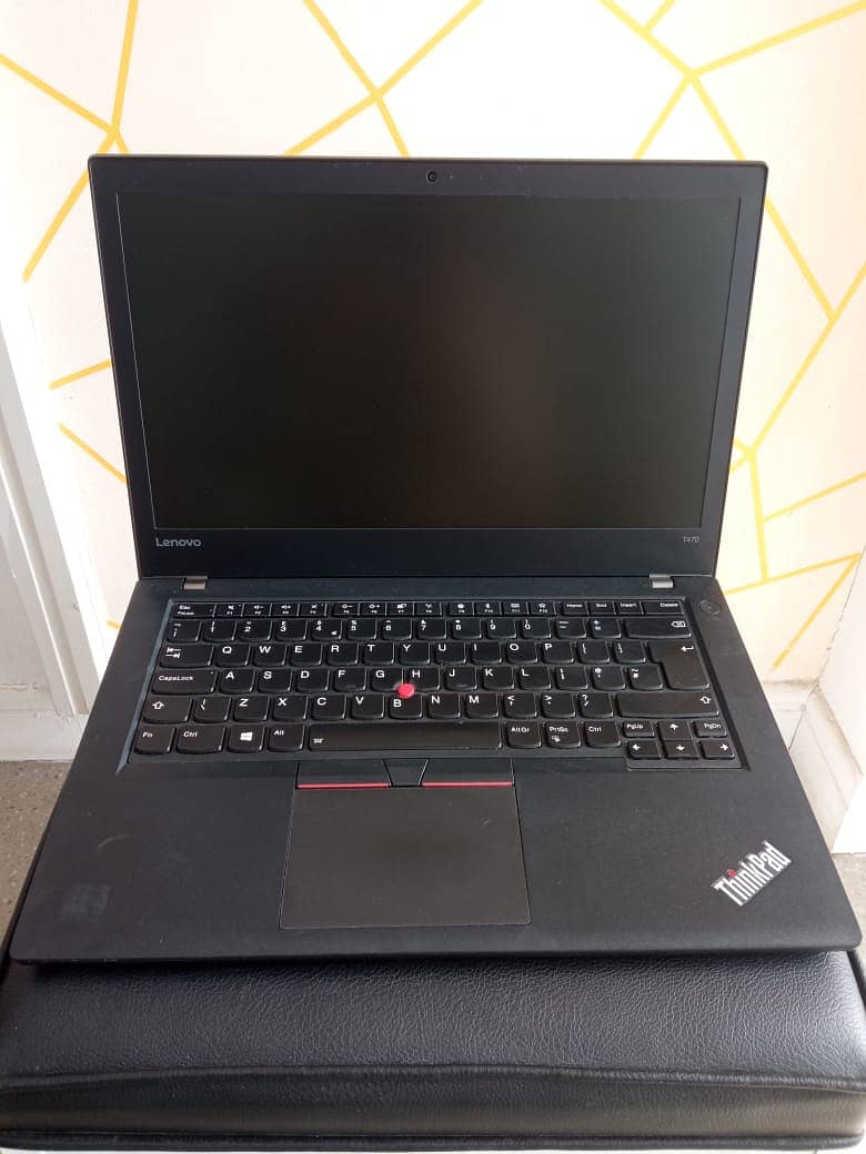 Lenovo ThinkPad T490 i7, T470 i5, X1 Carbon i7,  X1 Yoga i7, X390 i7 12