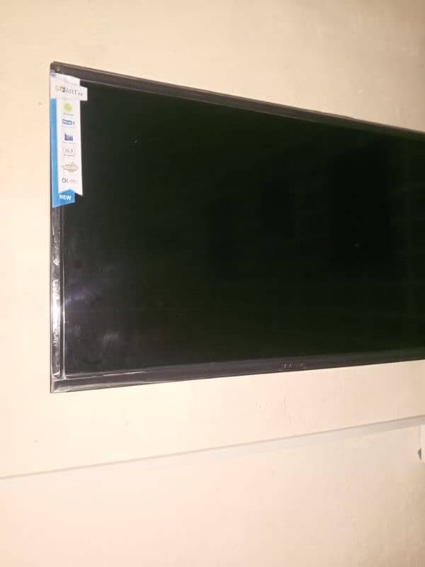 32 inch smart TV 1