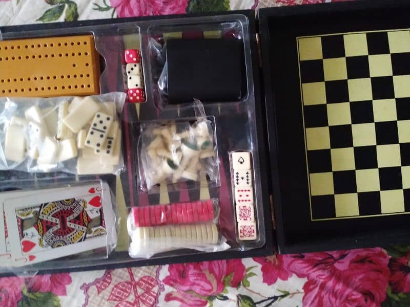 Chess Game Board + 7 More games 4