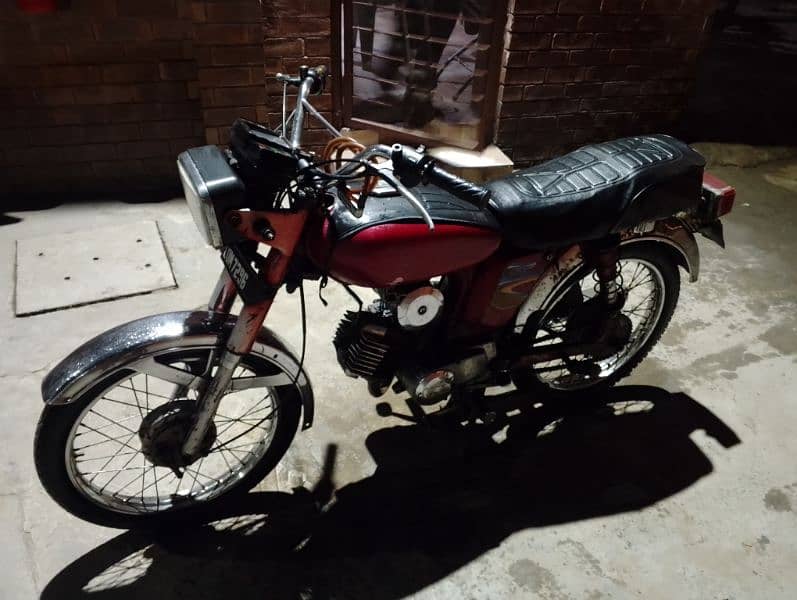 Yamaha royal 100cc 2