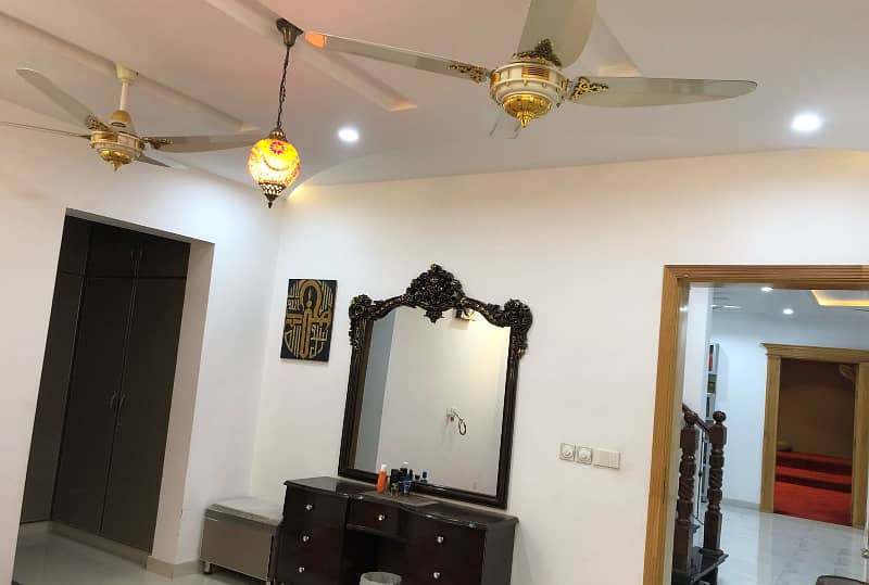 2 Kanal Fully Renovated Swimming Pool Designer House Hot Location Park And Central Commercial Main Road Easy Approach Reasonable Price In Phase 3 DHA 31