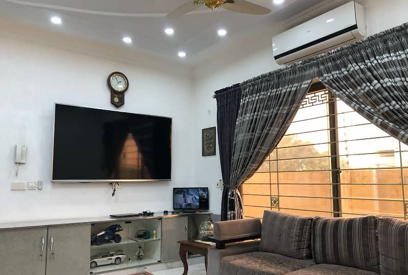 2 Kanal Fully Renovated Swimming Pool Designer House Hot Location Park And Central Commercial Main Road Easy Approach Reasonable Price In Phase 3 DHA 35