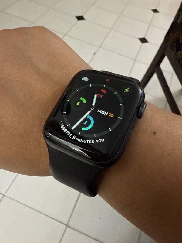 Apple watch 1