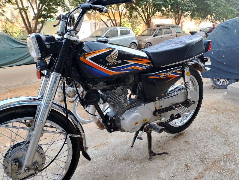 honda CG 125cc  2018 registration 2019 10