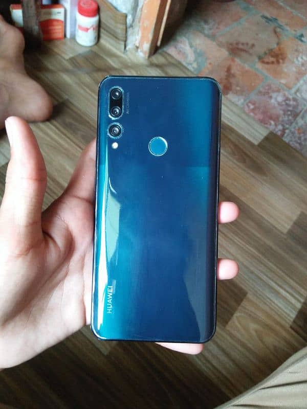 Huawei y9 prime 4/128 exchange possible 11