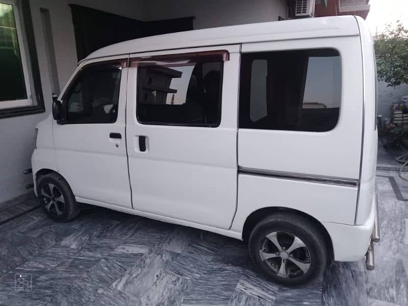 Daihatsu Hijet 2018 9