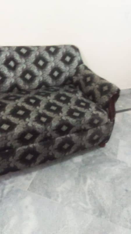 Sofa 3-Seater with Elegant Black & Grey Pattern for sale 1