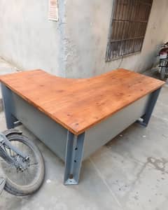 office table New condition