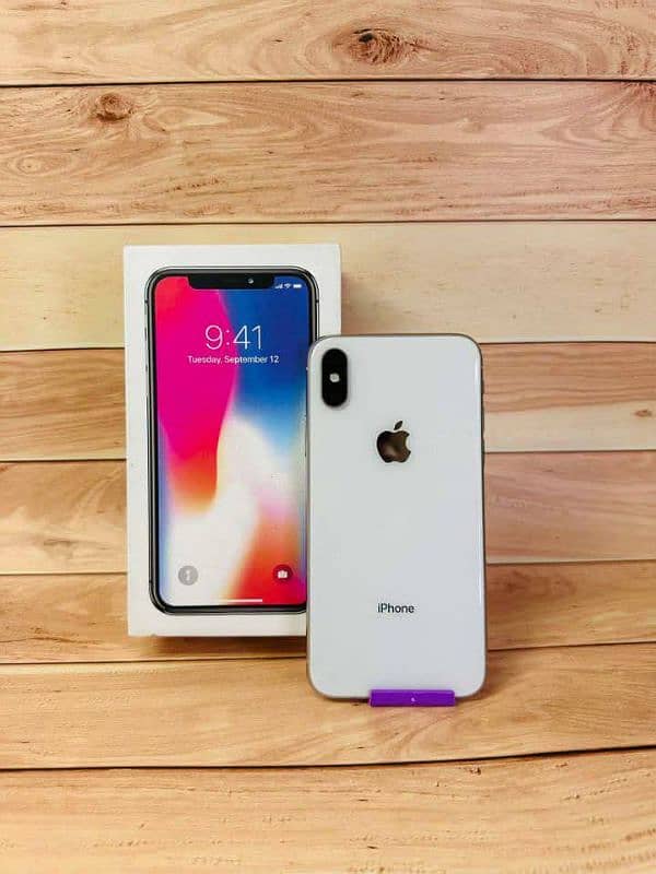 Iphone x pta approved 256gb my whatsapp number ( 0340 5184073 ) 0