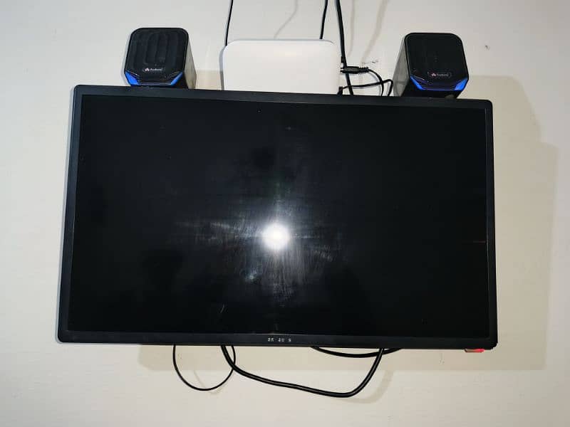 Samsung 24 inches LED 1