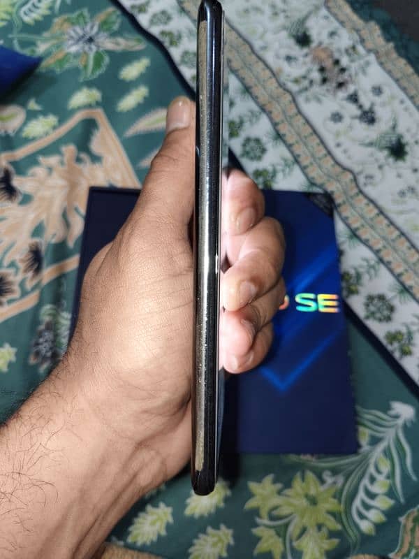 V20 SE 3