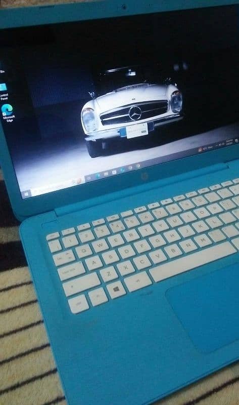 HP Laptop for Sale – Blue Colour | Celeron 3rd Generation. 1