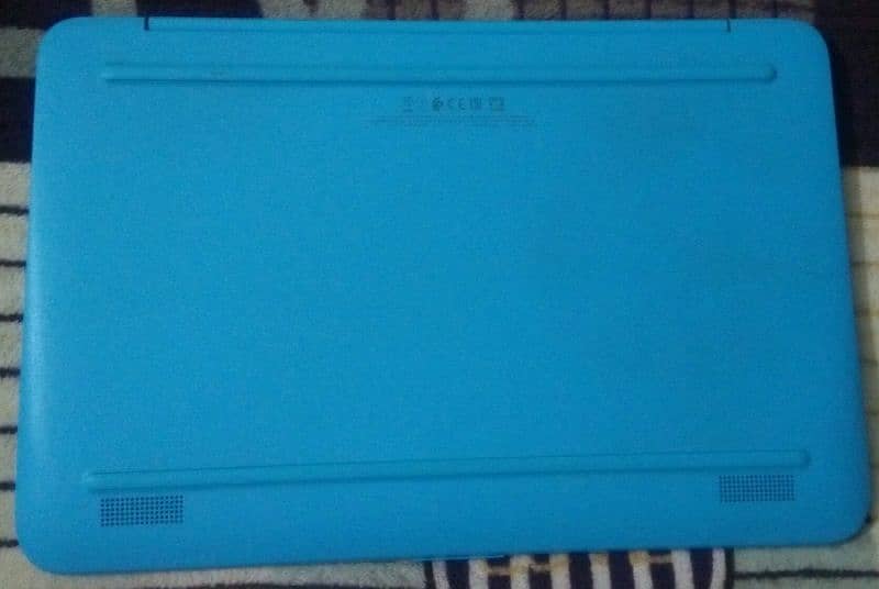 HP Laptop for Sale – Blue Colour | Celeron 3rd Generation. 4