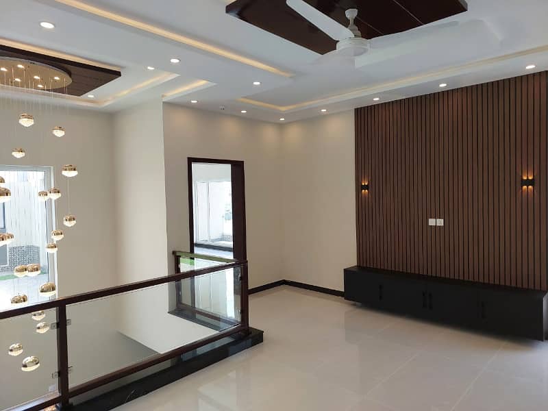 1 Kanal Modran Design House For Sale In DHA Phase 7 Lahore . 15