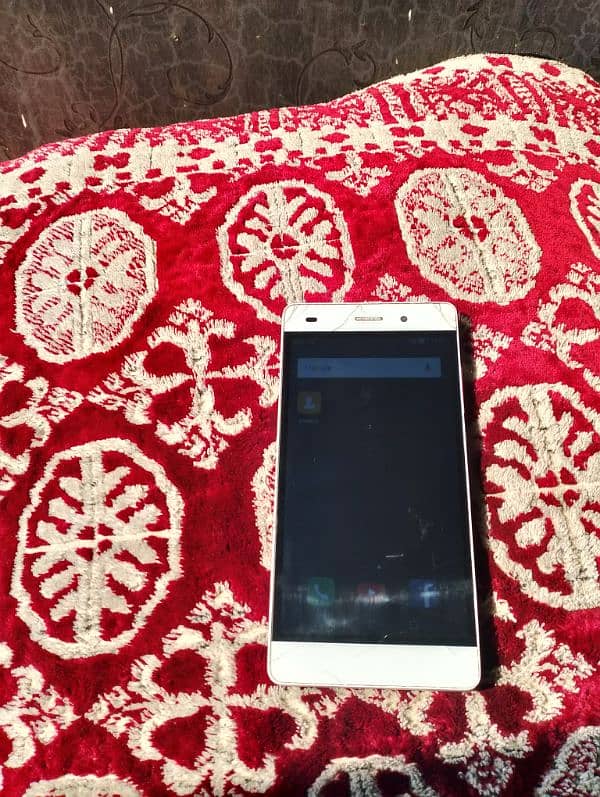 Huawei mobile model number a l e / l21 all ok just mobile available 0