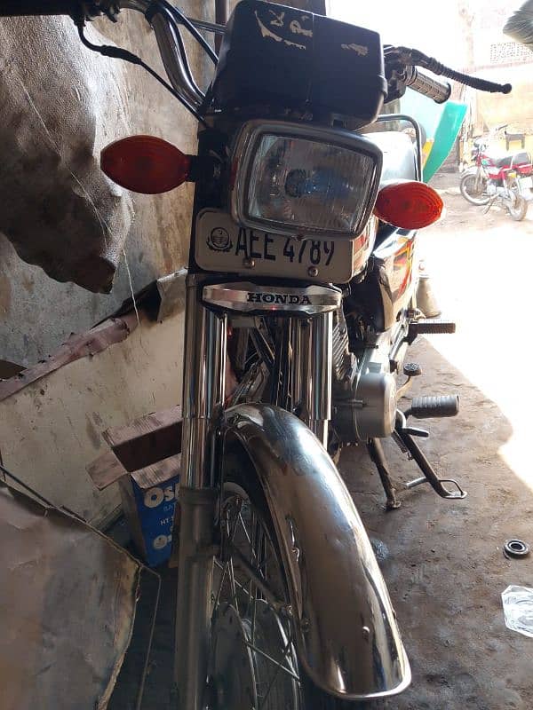 Honda 125 for sale condition lush h 9