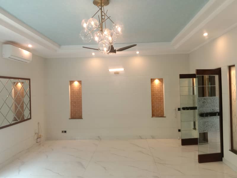 1 Kanal Modern Super Out House Prime Hot For Sale dha Phase2 7